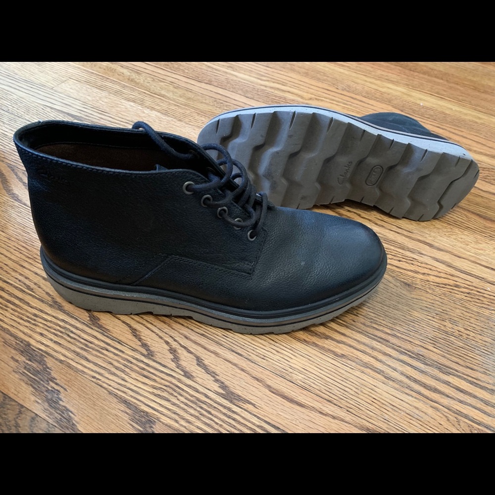 Clark’s boots - Picture 2 of 6